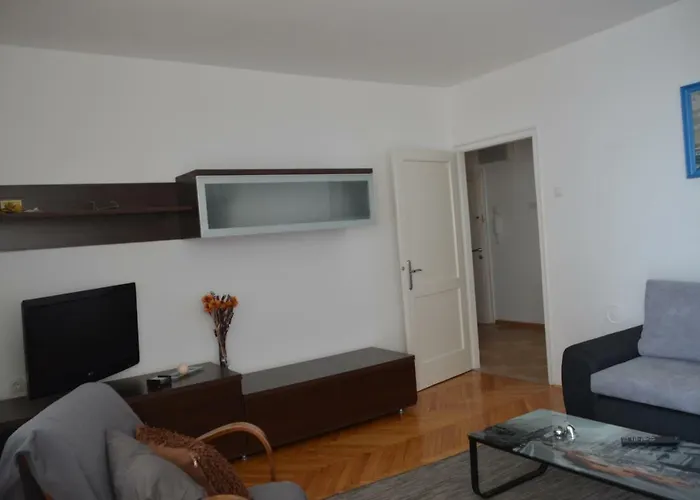 Babic アパート *